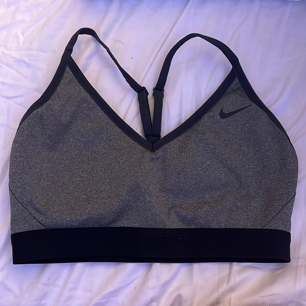 Gray Nike sports bra💕